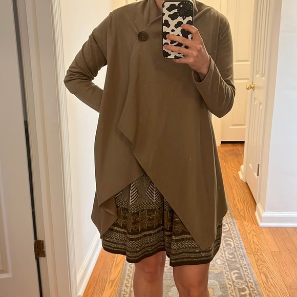 Thursday Island Knit Skirt Size Small - Picture 2 of 9